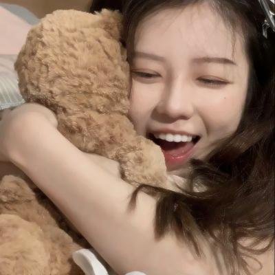女友的秘密 在线观看封面